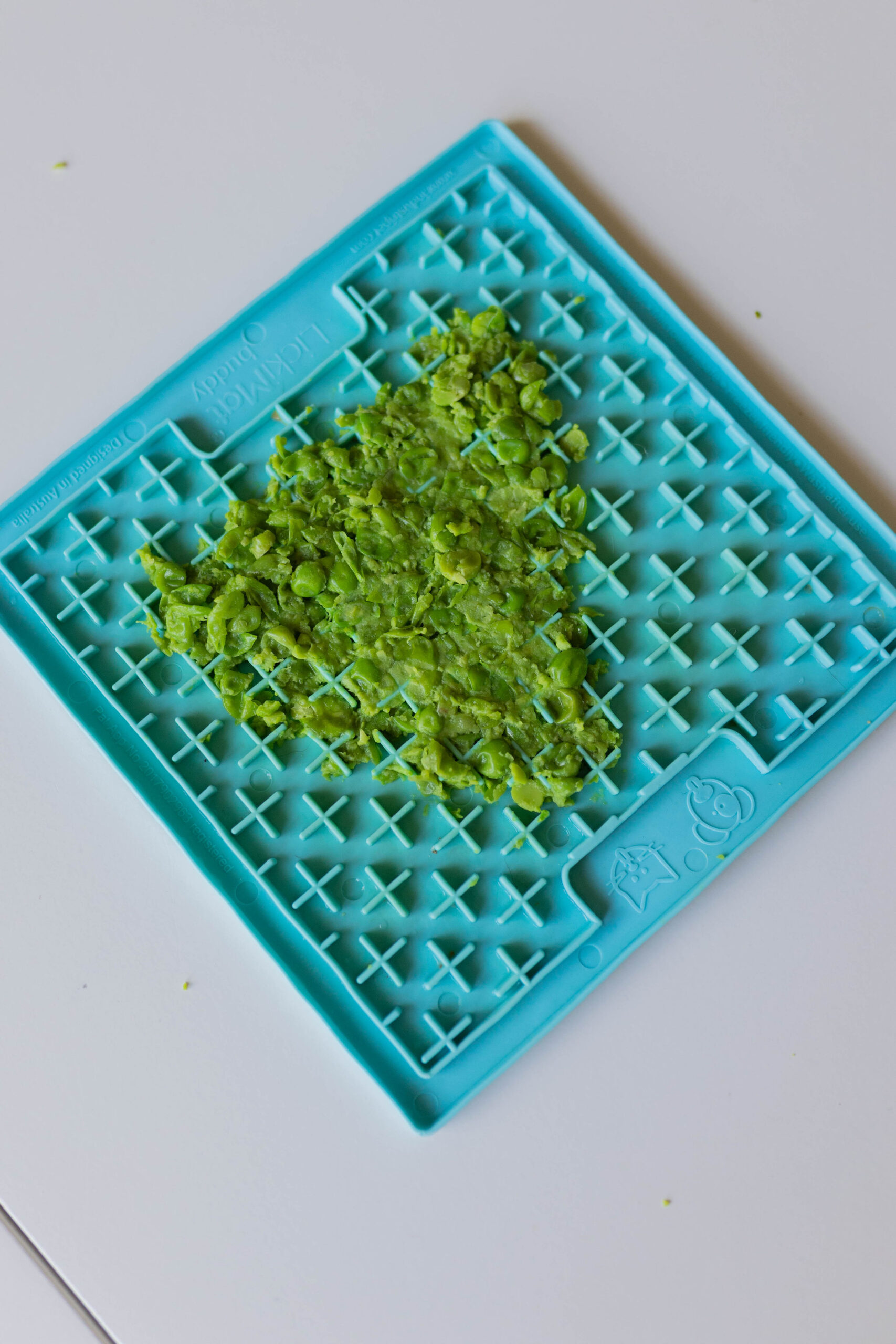 3 Homemade Dog Lick Mat Christmas Treat Ideas