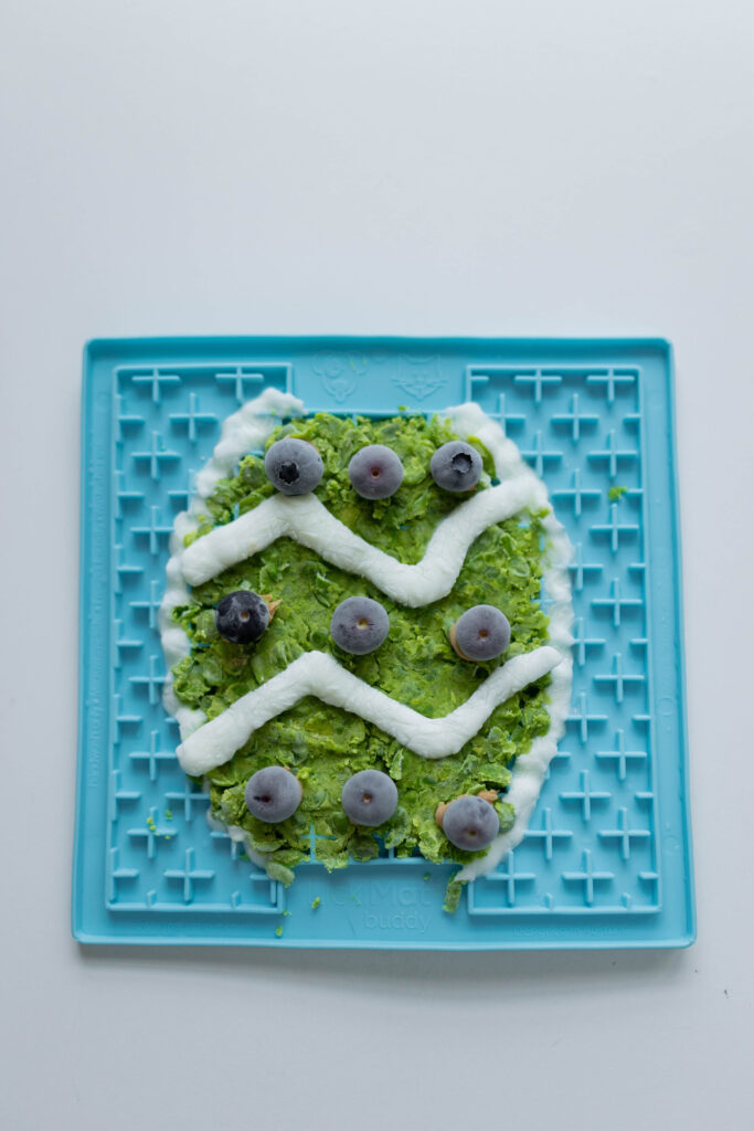 frozen blueberry mashed peas yogurt Easter dog treats sparkles and sunshine blog