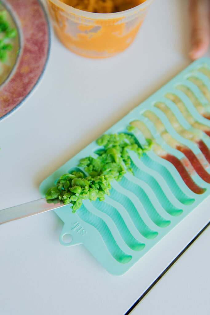 Recipe for frozen dog treats with pumpkin and peas Sparkles and Sunshine Blog