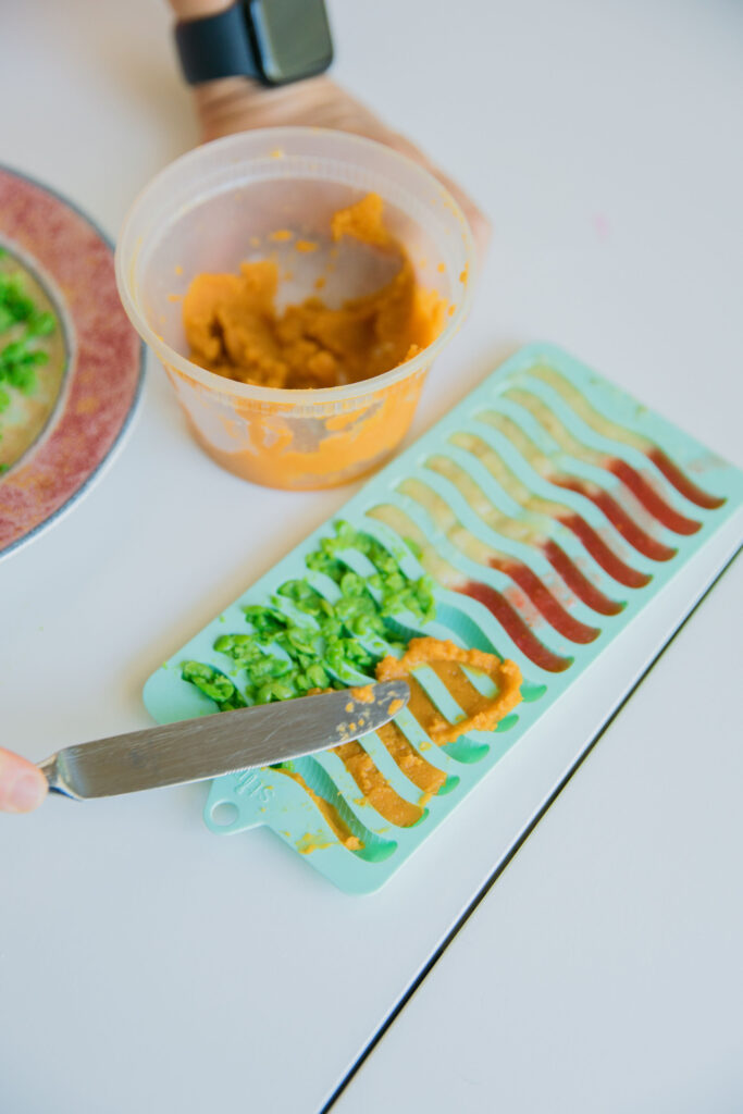 Recipe for frozen dog treats with pumpkin and peas Sparkles and Sunshine Blog