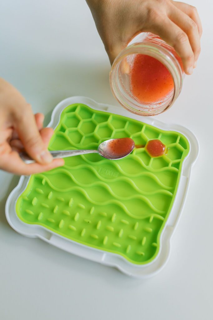 3 ingredient frozen strawberry blueberry yogurt dog lick mat idea sparkles and sunshine blog