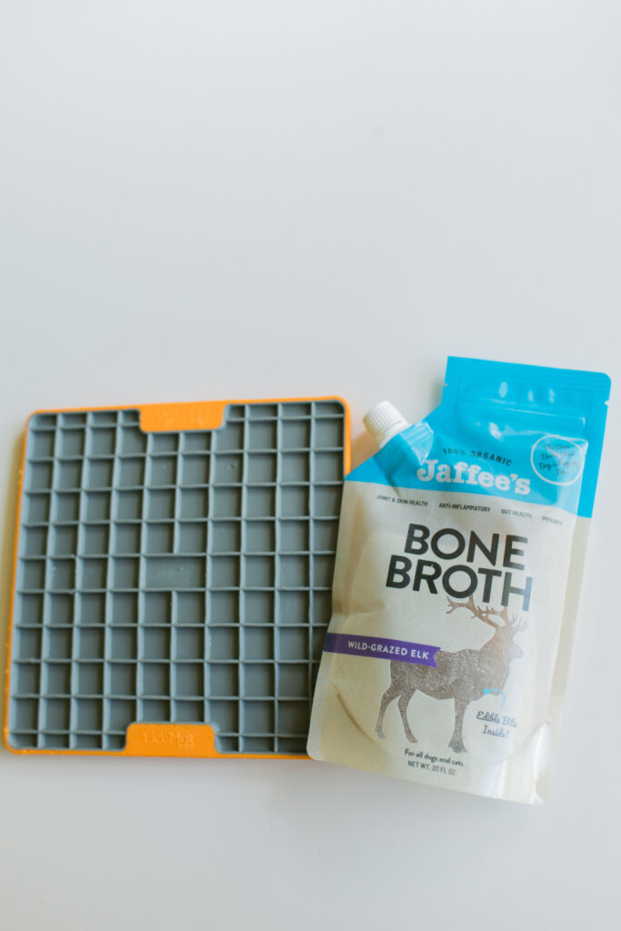 single ingredient bone broth frozen dog lick mat treat idea sparkles and sunshine blog